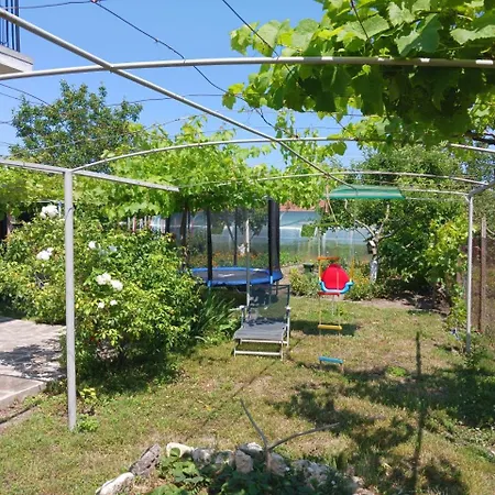 Diana Hotel Kamen Bryag